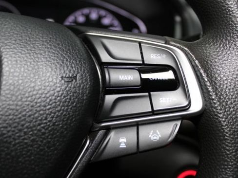 Used 2018 Honda Accord LX image 20