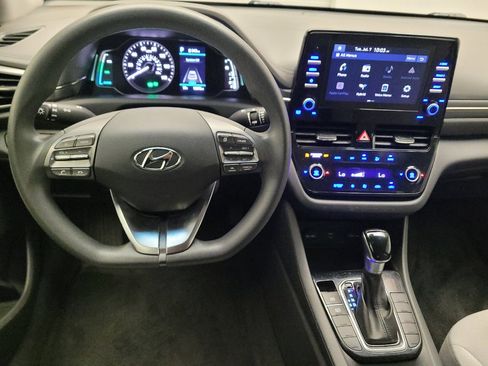 Used 2022 Hyundai Ioniq Blue FWD image 22