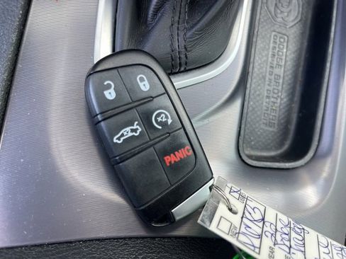 Used 2022 Dodge Charger Scat Pack image 32