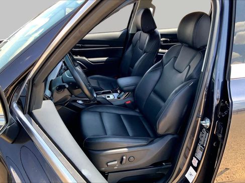Certified 2025 Kia Telluride S FWD image 7