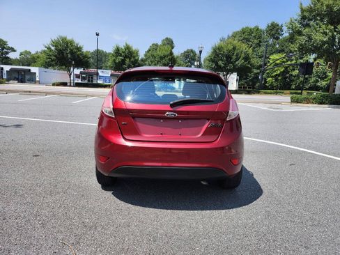 Used 2014 Ford Fiesta SE w/ Comfort Package FWD image 12