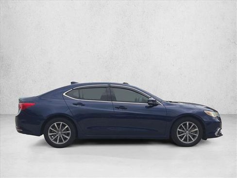 Used 2019 Acura TLX FWD image 4