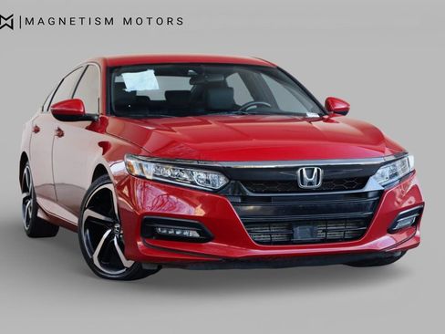 Used 2019 Honda Accord Sport image 5