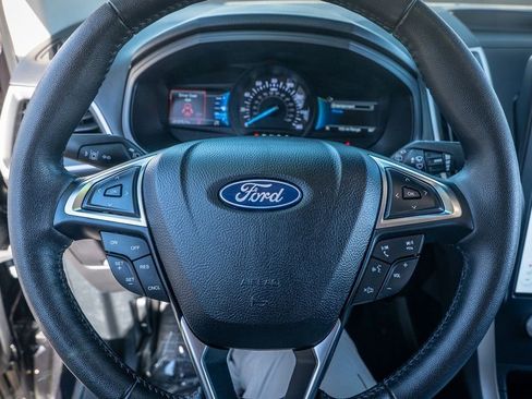 Used 2022 Ford Edge SEL w/ Convenience Package image 19