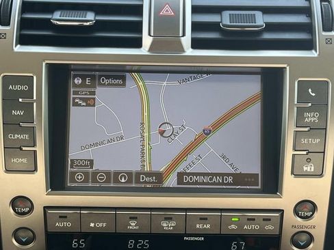 Used 2020 Lexus GX 460 Premium w/ Premium Package AWD/4WD image 15