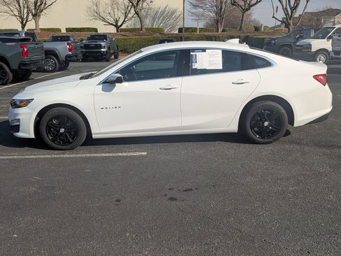 Used 2024 Chevrolet Malibu LT image 6