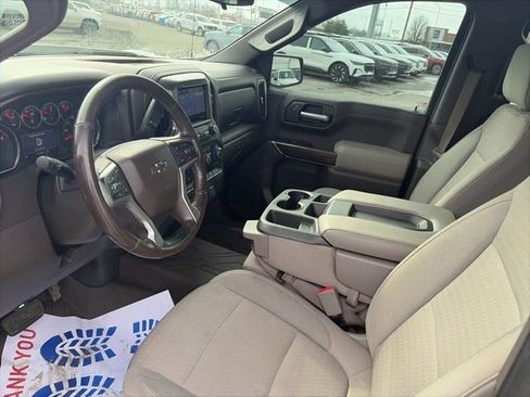 Used 2019 Chevrolet Silverado 1500 LT Trail Boss w/ Convenience Package image 16