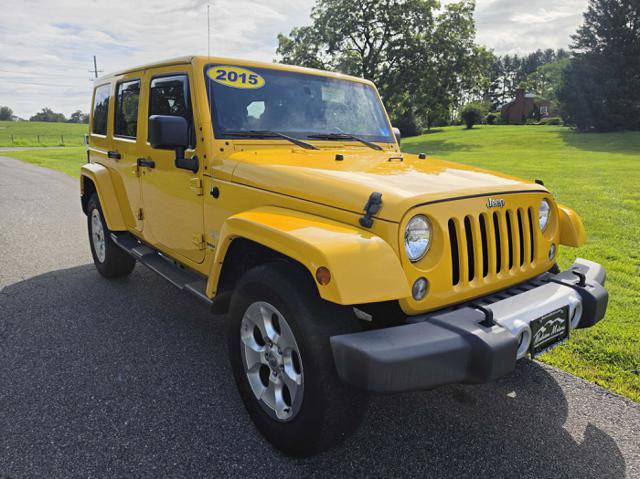 Used 2015 Jeep Wrangler Unlimited Sahara w/ Max Tow Package AWD/4WD image 4