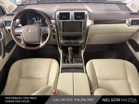 Used 2018 Lexus GX 460 Luxury w/ Preferred Accessory Package AWD/4WD image 49