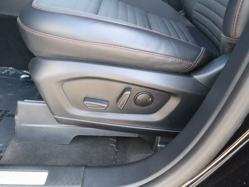 Used 2025 Ford Explorer ST-Line w/ Premium Package RWD image 22
