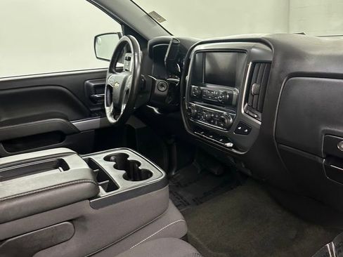 Used 2018 Chevrolet Silverado 1500 LT w/ All Star Edition image 36