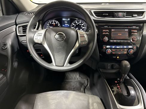Used 2015 Nissan Rogue SV AWD/4WD image 11