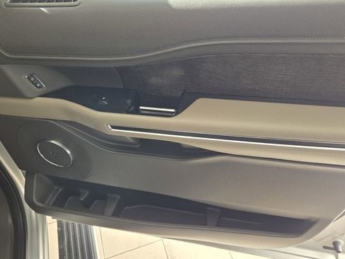 Used 2019 Ford Expedition Max Limited w/ Equipment Group 302A image 3