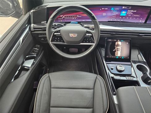 New 2026 Cadillac Escalade ESV Sport w/ Touring Package AWD/4WD image 14