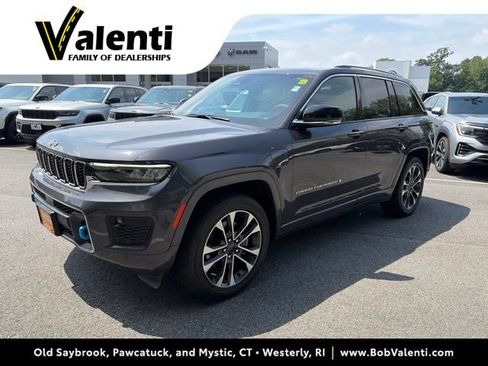 Certified 2023 Jeep Grand Cherokee Overland w/ Luxury Tech Group IV AWD/4WD image 1