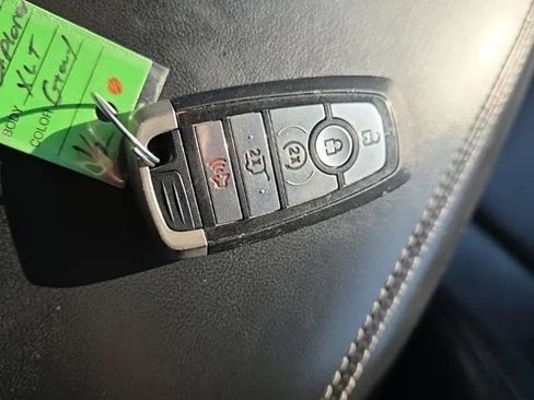 Used 2021 Ford Explorer XLT w/ Equipment Group 202A image 33