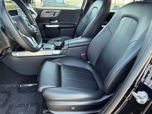 Certified 2023 Mercedes-Benz GLB 250 image 19