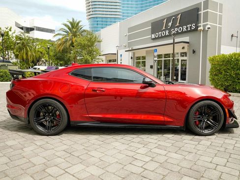 Used 2021 Chevrolet Camaro ZL1 image 16