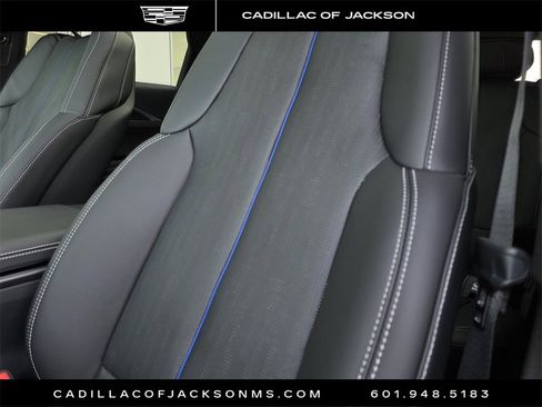 New 2026 Cadillac Lyriq Sport image 16