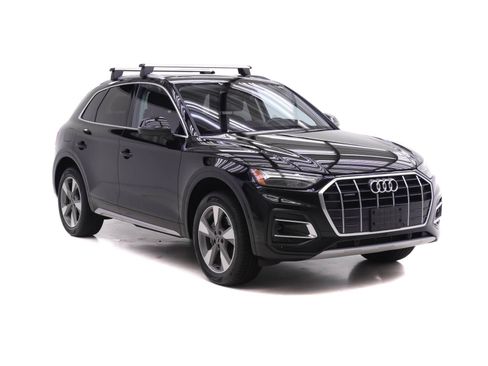 Certified 2023 Audi Q5 Premium AWD/4WD image 2