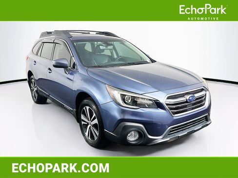 Used 2018 Subaru Outback 3.6R Limited AWD/4WD image 1
