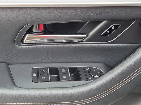 Used 2025 MAZDA CX-90 3.3 Turbo w/ Preferred Package image 14