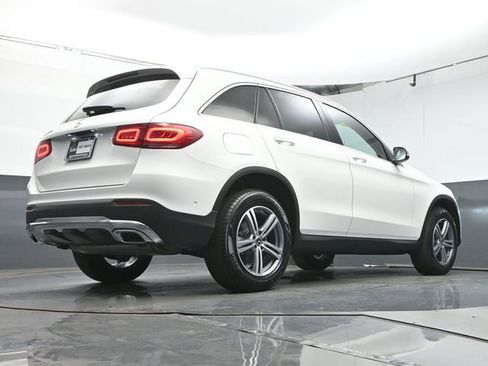Used 2022 Mercedes-Benz GLC 300 w/ Premium Package Lite image 35