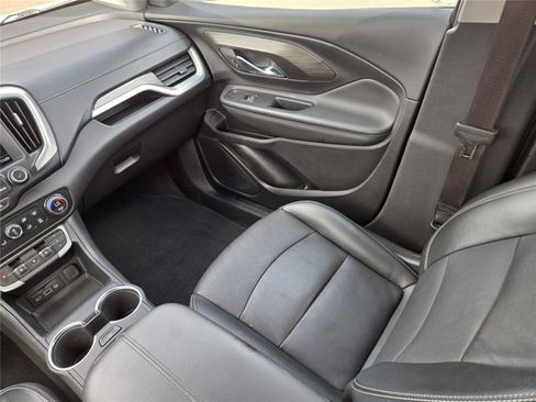 Used 2023 GMC Terrain SLT w/ Tech Package AWD/4WD image 43