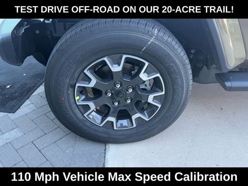 New 2026 Jeep Gladiator Sahara image 33