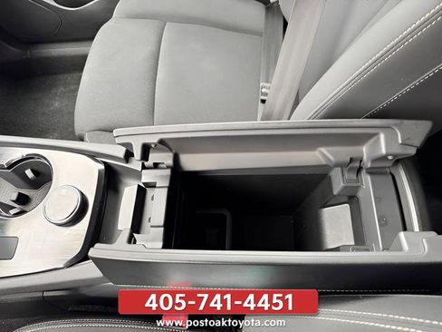 Used 2023 Nissan Rogue S AWD/4WD image 27