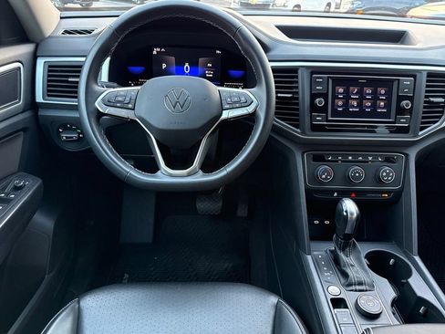 Used 2022 Volkswagen Atlas SE AWD/4WD image 17