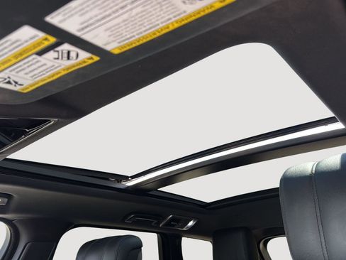 Used 2019 Land Rover Range Rover Sport Supercharged image 21