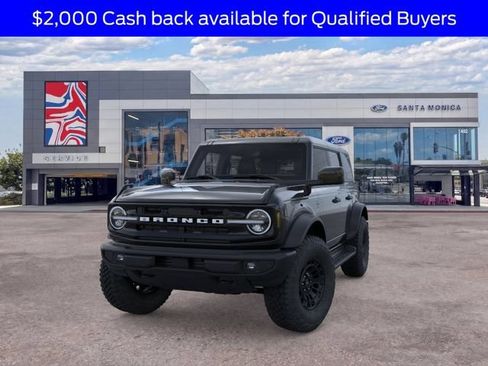 New 2026 Ford Bronco Outer Banks w/ Sasquatch Package AWD/4WD image 2