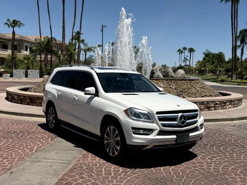 Used 2013 Mercedes-Benz GL 450 4MATIC image 3
