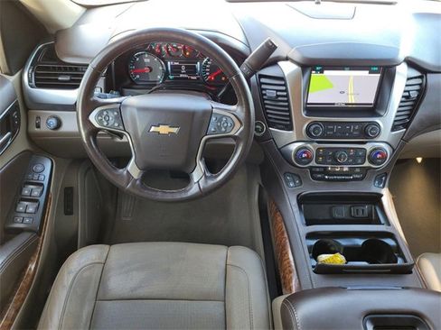 Used 2019 Chevrolet Suburban Premier image 21