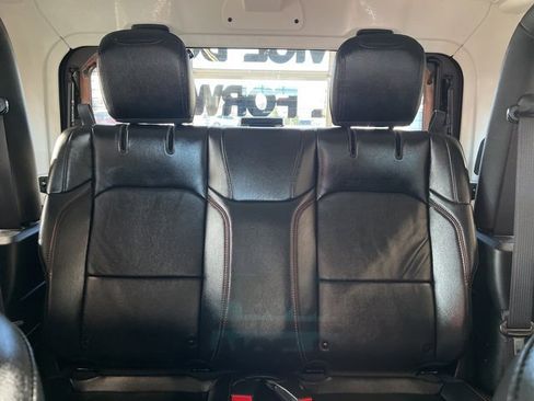 Used 2022 Jeep Wrangler Rubicon w/ Cold Weather Group image 13