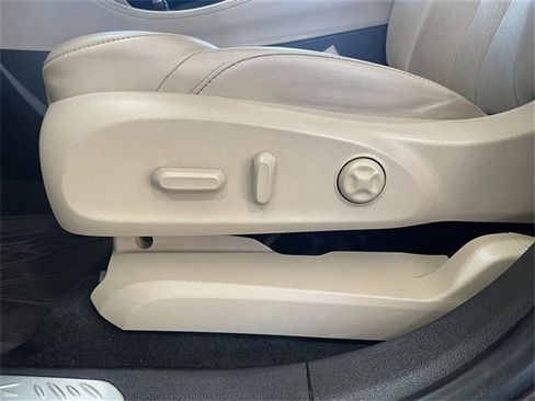 Used 2020 Buick Envision Preferred image 11