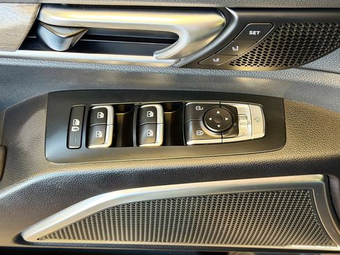 Used 2021 Kia Telluride SX w/ SX Prestige Package image 15