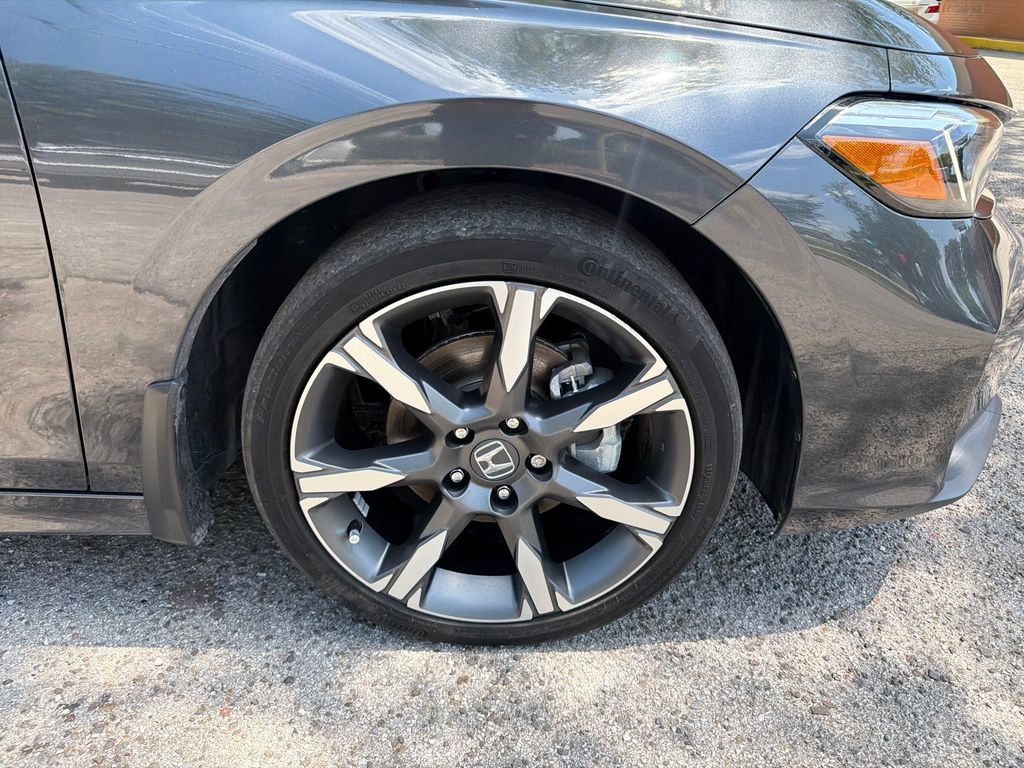 Used 2025 Honda Civic Sport image 13