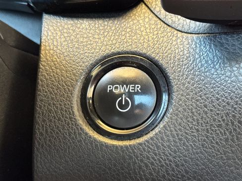 Used 2025 Toyota Camry XSE FWD image 22