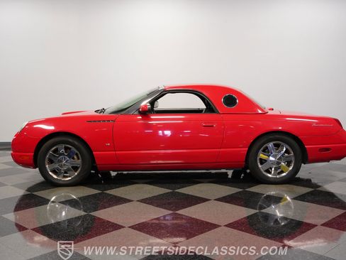 Used 2003 Ford Thunderbird image 2