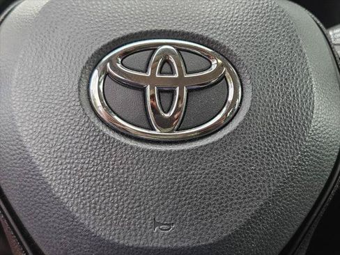 Certified 2025 Toyota RAV4 XLE FWD image 26