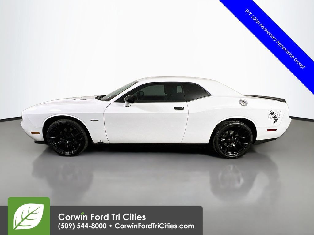 Used 2014 Dodge Challenger R/T RWD image 6