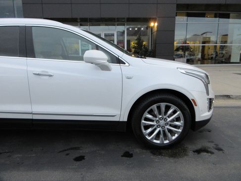 Used 2019 Cadillac XT5 Platinum image 15