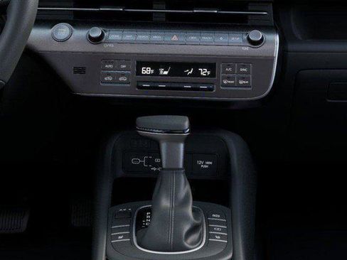 New 2026 Hyundai Kona SEL Premium image 16