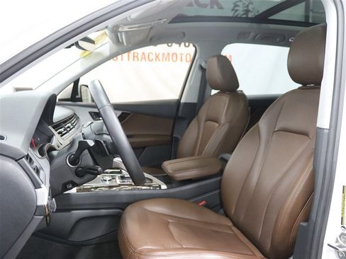 Used 2019 Audi Q7 2.0T Premium w/ Convenience Package AWD/4WD image 14