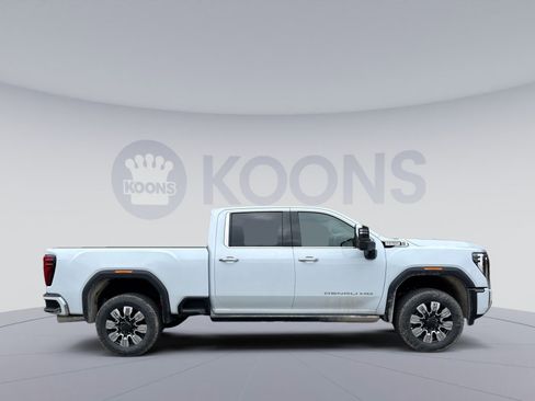 New 2026 GMC Sierra 2500 Denali w/ Denali Reserve Package image 8