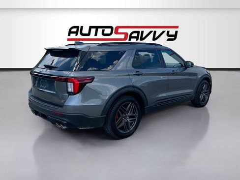 Used 2025 Ford Explorer ST w/ Sun And Sound Package AWD/4WD image 7