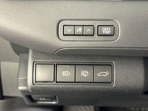 New 2026 Toyota C-HR AWD/4WD image 35