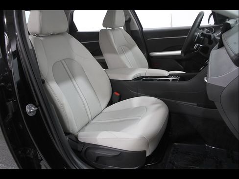 Certified 2026 Hyundai Sonata SEL AWD/4WD image 17